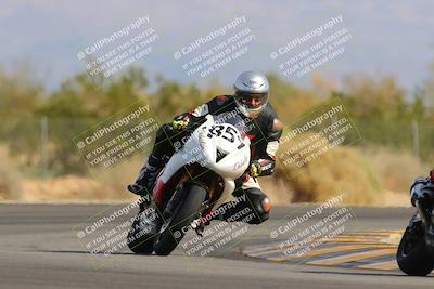 media/Nov-05-2022-SoCal Trackdays (Sat) [[f8d9b725ab]]/Turn 2 (1120am)/